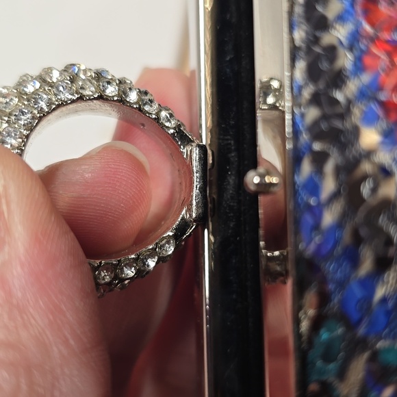 Multicolor Sequin Clutch Bag - Picture 10 of 12